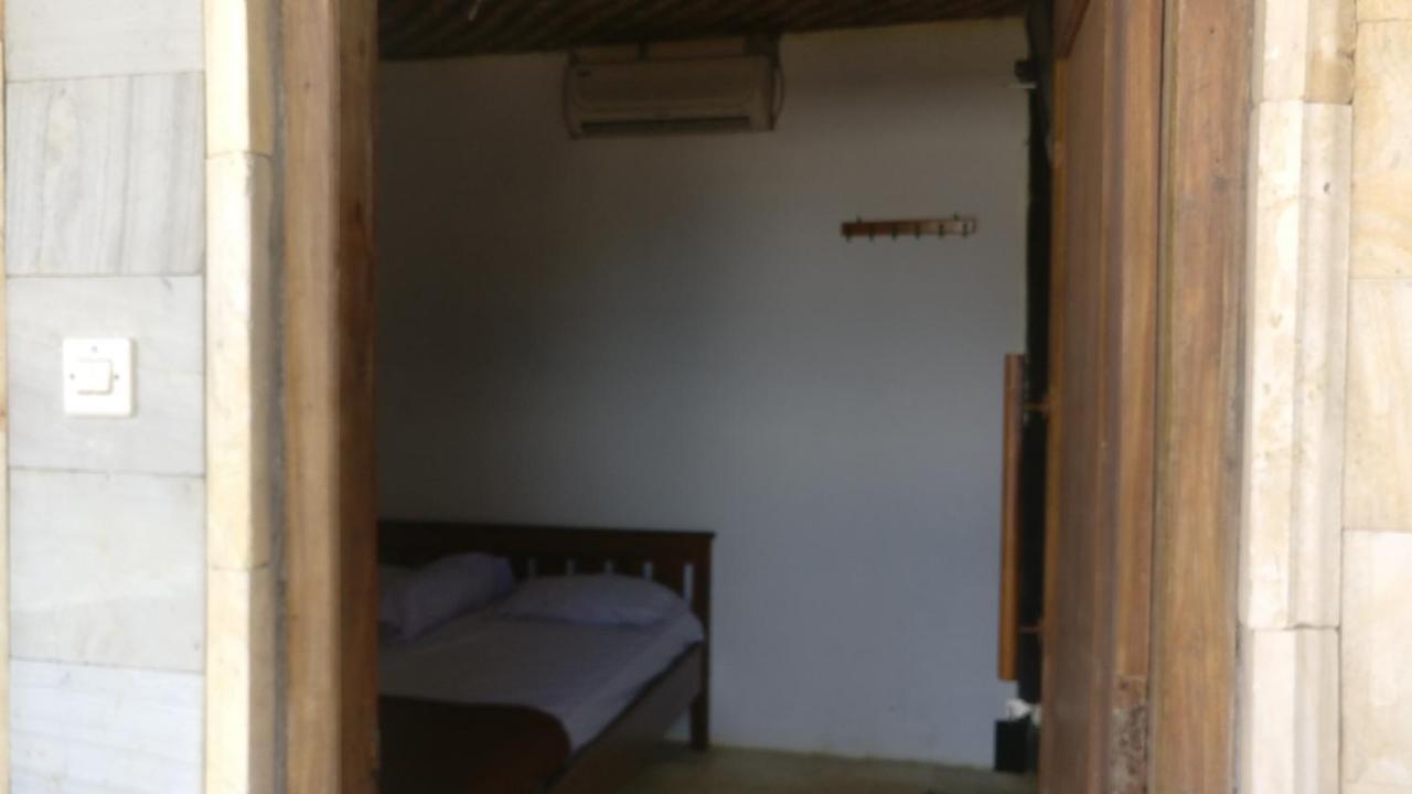 Hotel Kampoeng Drini Brono المظهر الخارجي الصورة